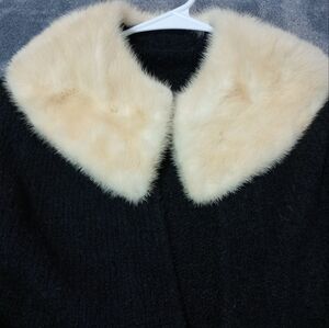 SWEATER BLACK WOOL VINTAGE Real Mink Cream Color Elegant  Vintage  SIZE M
